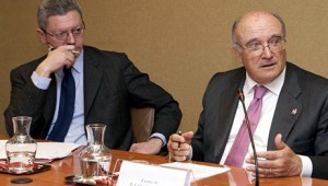 Visita de Alberto Ruiz-Gallardón al CGAE