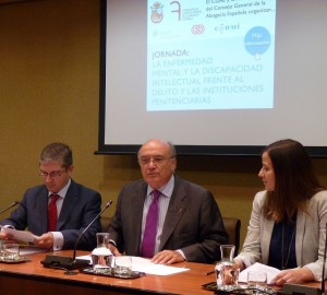 Carlos Carnicer, Mariano Casado, de CERMI, y Beatriz Rabadán, de Fundación ONCE