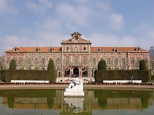 El Parlamento catalán agradece las aportaciones de los Colegios de Abogados a la proposición de ley de dación en pago