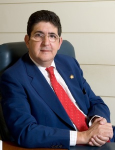 El decano de Sevilla pide edificios judiciales dignos