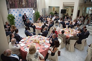 Política y justicia, protagonistas del “Desayunos con Abogados” en el Colegio de Málaga