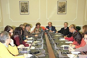 Rueda de Prensa datos OIH Valencia 19 diciembre 2012