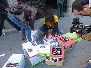 Entrega firmas ley de tasas