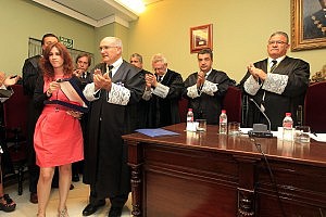 La Abogacía rinde homenaje a la letrada granadina Rosa Cobo, asesinada por un cliente