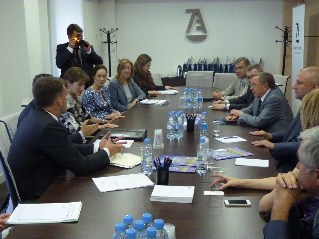 VISITA DELEGACION RUSA VICTORIA ORTEGA (16)