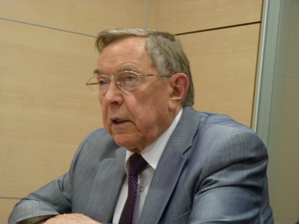 VISITA DELEGACION RUSA VICTORIA ORTEGA (21)