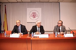 El Colegio de Barcelona promueve el conocimiento del arbitraje entre abogados y la ciudadanía