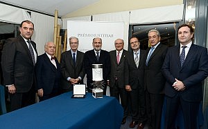 Carnicer participa en la entrega del Premio Iustitiae a Antonio Garrigues