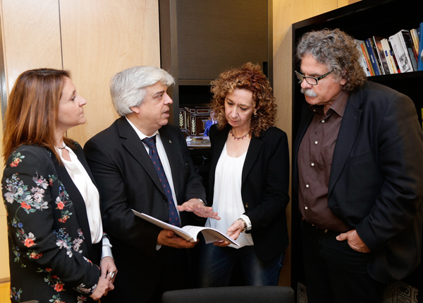 FotoICAB_EstherCapella10042014NP