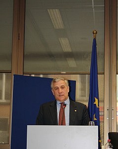 Tajani2