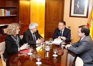 El decano del ICAB se reúne con la Comisión de Justicia para denunciar los agravios a los ciudadanos del proyecto de Ley de Justicia Gratuita