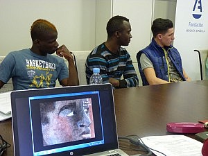 El TS prohíbe pruebas indiscriminadas de edad a menores migrantes documentados