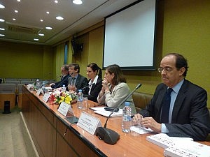 La sede de la Abogacía acoge la presentación del libro 'Seguridad del Estado y privacidad', de Ofelia Tejerina