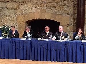 Carnicer preside la imposición de distinciones en el Colegio de Abogados de Oviedo