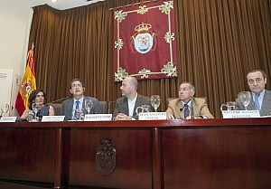 Abogados franceses y españoles estudian en el Colegio de Sevilla las reformas en apoyo a la reactivación empresarial