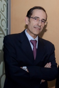 El Colegio de Baleares concede al magistrado Carlos Izquierdo el premio Degà Miquel Frontera