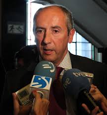 Erkoreka pide al Gobierno que deje su 