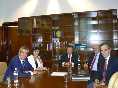 Reunion grupo socialista pequeña_opt