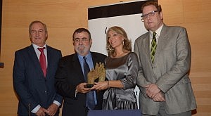 La Abogacía Catalana entrega el IX Premio Agustí Juandó i Royo al abogado Francesc Riera