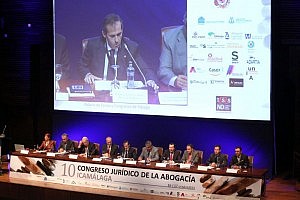 El Congreso Jurídico de la Abogacía Icamalaga inaugura su décima edición con el respeto y elogio de todas las instituciones