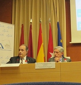 El presidente de Abogados Urbanistas José Mª García Gutiérrez inaugura el Observatorio del Urbanismo