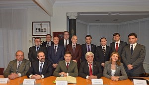 La Abogacía Catalana pide a Catalá una ley de segunda oportunidad para reducir los desahucios