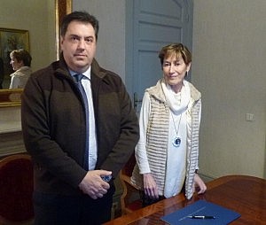 La Abogacía y la Hacienda de Navarra firman un convenio que agilizará la petición de Justicia Gratuita