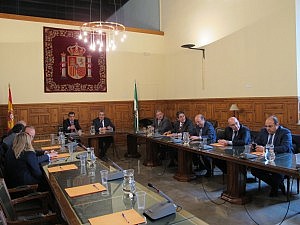 La Abogacía andaluza y el presidente del TSJA se comprometen a trabajar juntos para mejorar la Justicia