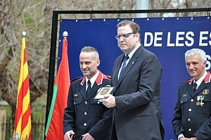 El Colegio de Abogados de Sabadell recibe una distinción por su colaboración con los Mossos D'Esquadra