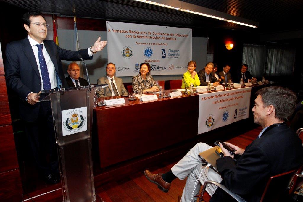 20150702 COLEGIO PROVINCIAL ABOGADOS PONTEVEDRAj ornadas nacionales abogacia 026