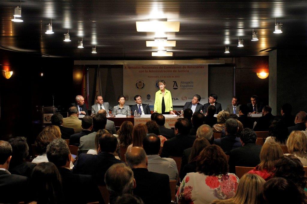 20150702 COLEGIO PROVINCIAL ABOGADOS PONTEVEDRAj ornadas nacionales abogacia 050