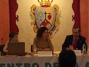 La Fundación presenta su proyecto con víctimas de trata en el XXV Encuentro de Extranjería celebrado en Málaga