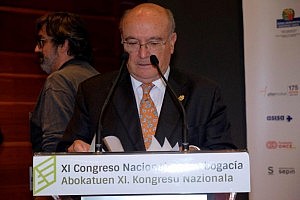 Lectura de la Declaración de Vitoria-Gasteiz