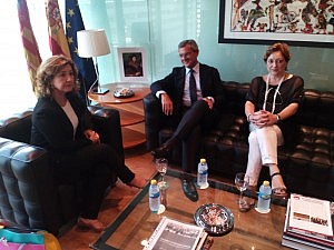 Bonmatí y Llombart analizan en Valencia la mejora de los Juzgados exclusivos de Violencia sobre la Mujer