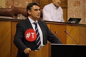 El Parlamento andaluz, a instancias de la Brigada Tuitera, exige la derogación de la Ley de Tasas