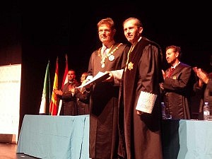 El Colegio de Málaga entrega sus Medallas de Honor con motivo de la Festividad de Santa Teresa