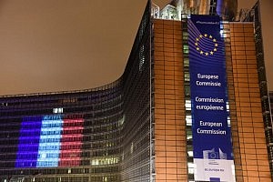Reacciones de las instituciones europeas tras los atentados de París