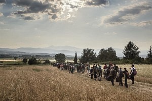 Refugiados caminando