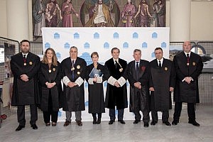 Victoria Ortega preside la entrega a Pedro Apalategui de la Medalla al Mérito en el Servicio de la Abogacía