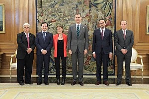 El Rey Felipe VI recibe a una representación de la Abogacía encabezada por su presidenta, Victoria Ortega