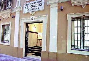 El Supremo anula, a petición del Colegio de Córdoba, el protocolo de conducción de detenidos al juzgado de guardia