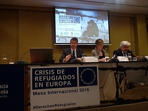 La presidenta de la Abogacía pide al Gobierno que cumpla sus compromisos con los refugiados