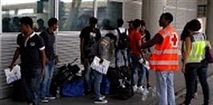 Llegan a España diez personas refugiadas eritreas procedentes de Italia