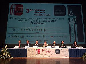 Victoria Ortega aboga por una 