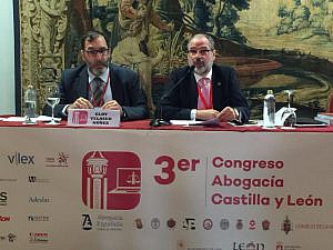 El Despacho 2.0 y la criminalidad informática protagonizan la primera mesa del III Congreso Abogacía CyL