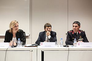 El Colegio de Barcelona y el Centro Irídia denuncian las dificultades de la abogacía para acceder al atestado policial