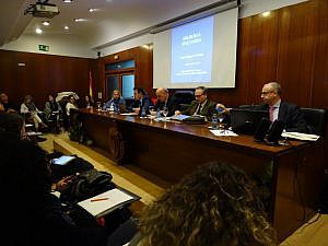El Colegio de Abogados de Alicante imparte formación sobre las cláusulas  suelo a cientos de letrados