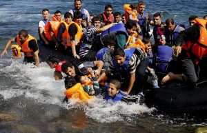 El Parlamento Europeo considera que la ayuda humanitaria a migrantes no debe ser un delito