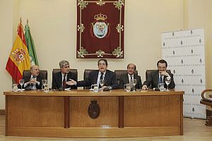 El Colegio de Sevilla acoge una jornada sobre nuevas formas de discriminación en materia de empleo temporal