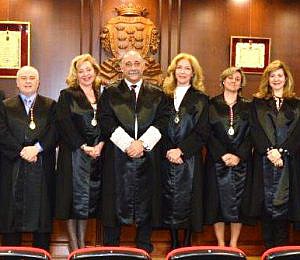 La nueva Junta de Gobierno del Colegio de Abogados de Murcia toma posesión